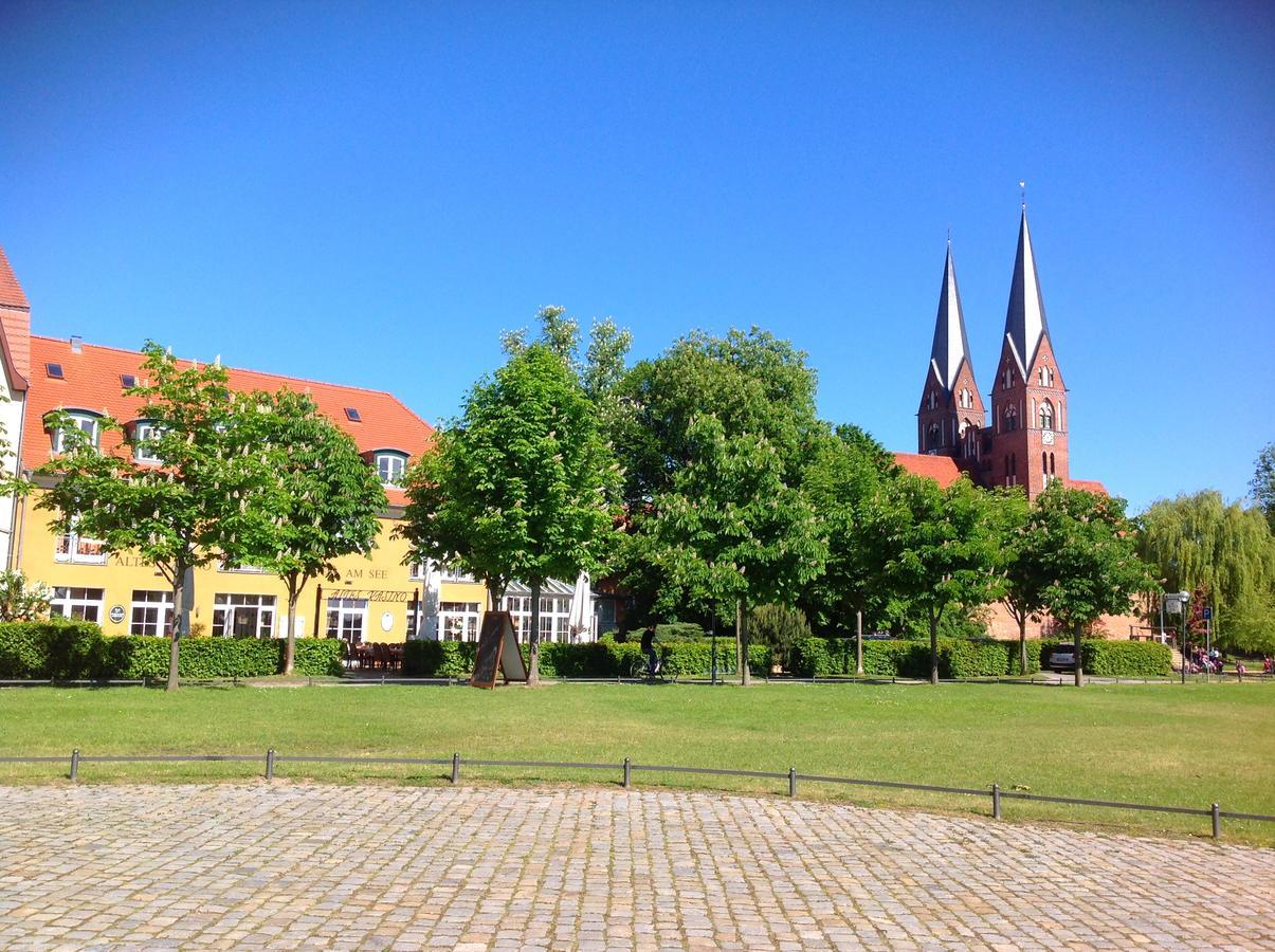 Altes Kasino Hotel Am See Neuruppin Zewnętrze zdjęcie
